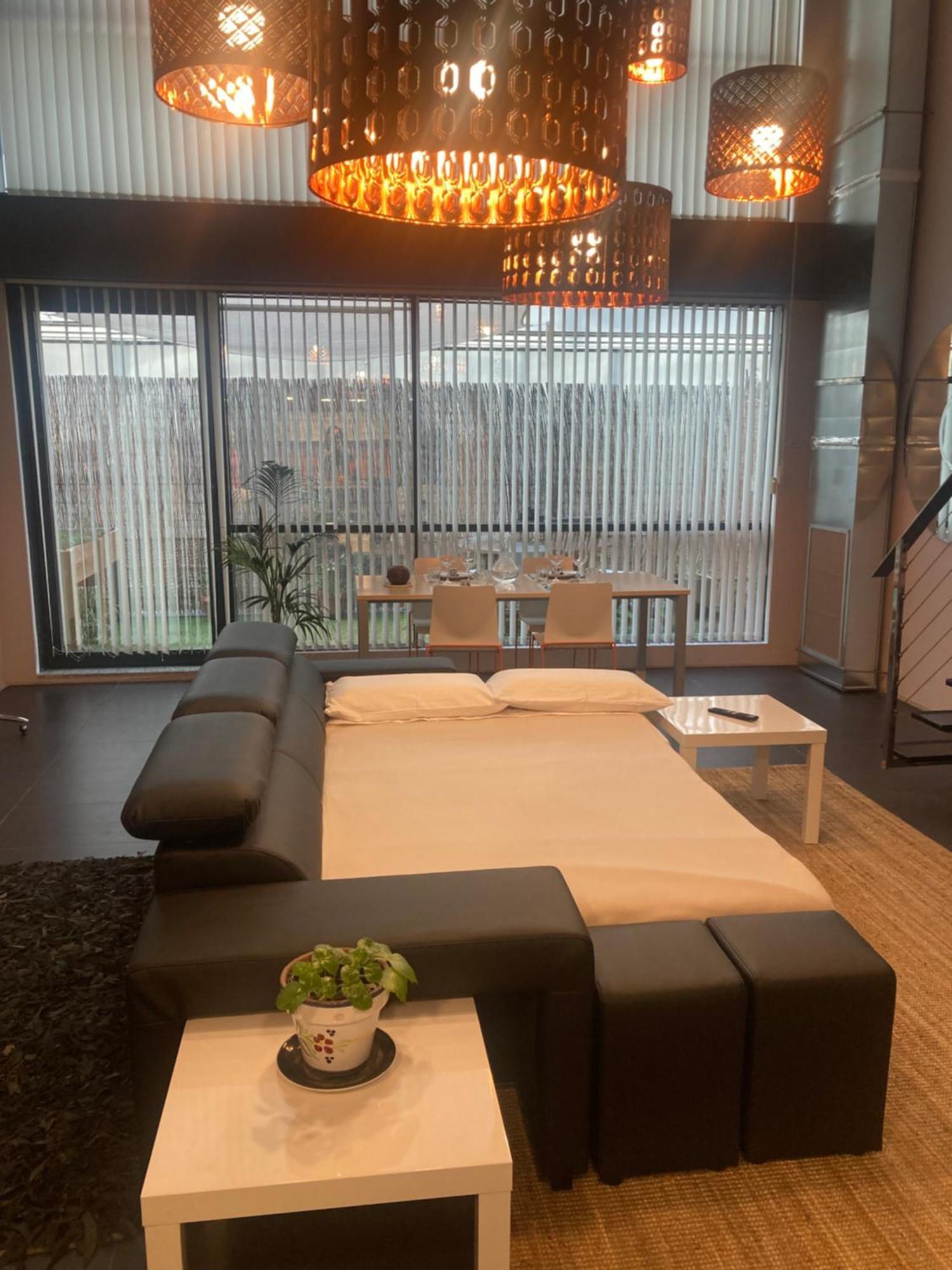 Apartamento Tipo Loft Madrid Buitenkant foto